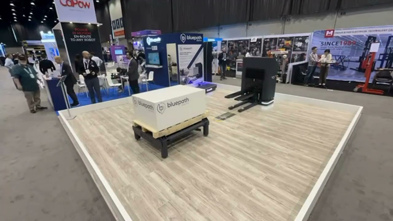 AMR (Autonomous Mobile Robots) demonstrating capabilities in pallet handling.